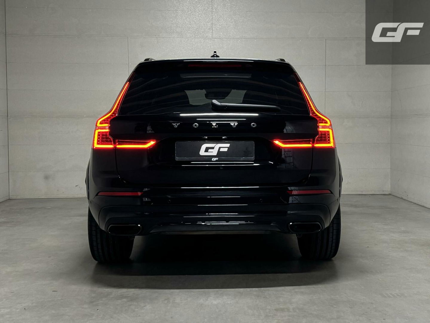 Volvo XC60 2.0 T8 AWD Polestar Engineered H/K Pano HUD ACC Trekh.