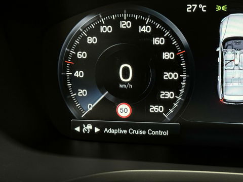 Volvo V60 2.0 T8 Recharge AWD R-Design B&W 360° Pano HUD Trekh. NAP