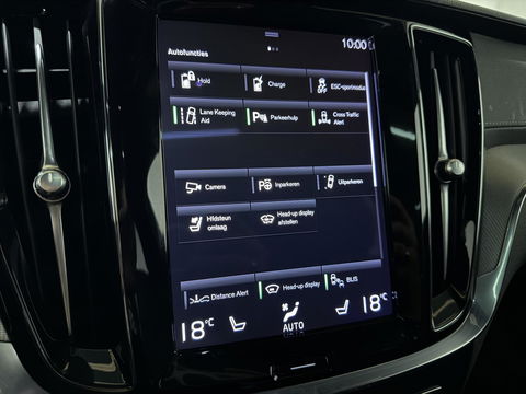 Volvo V60 2.0 T8 Recharge AWD R-Design B&W 360° Pano HUD Trekh. NAP