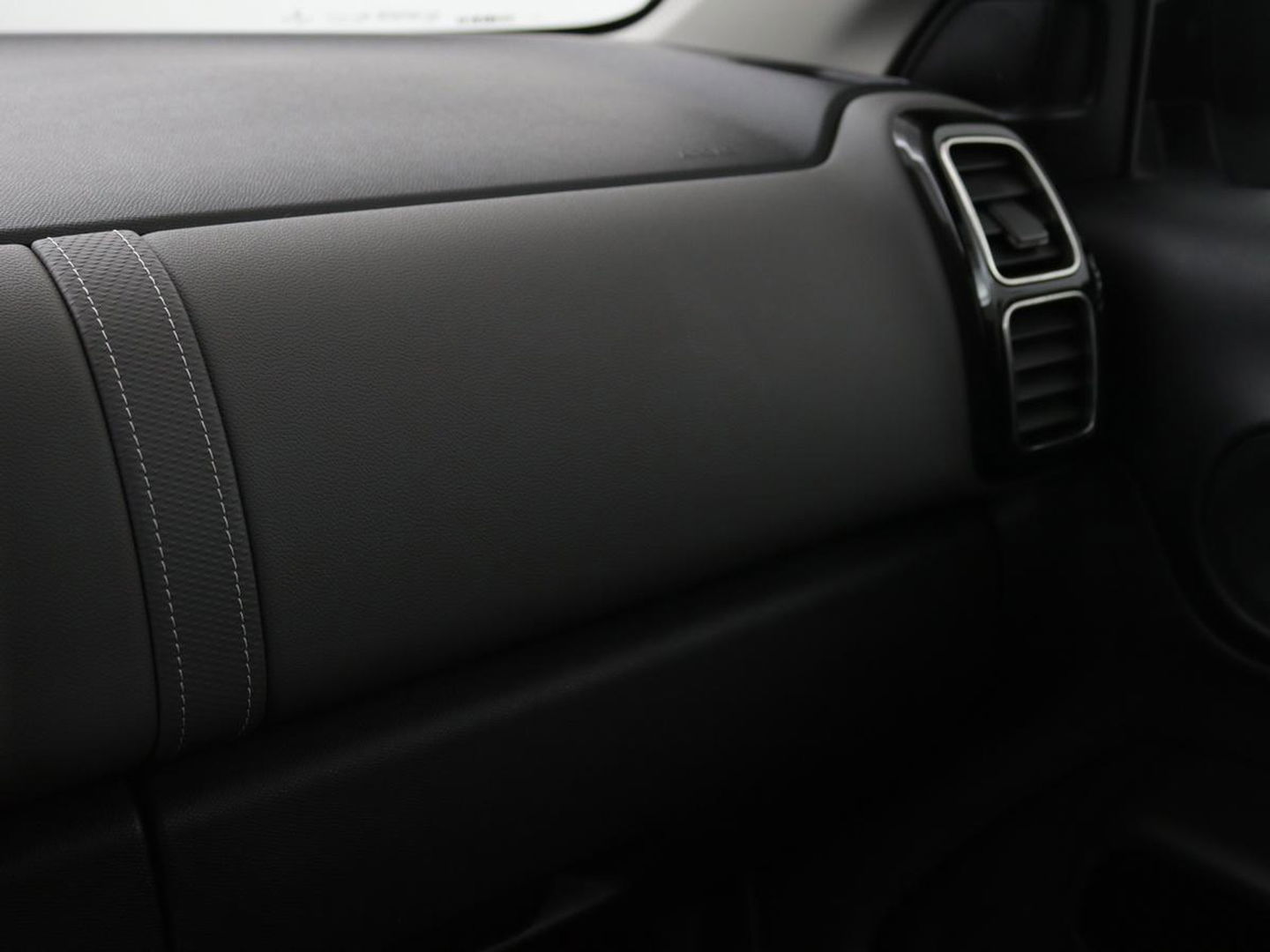 Citroën C5 Aircross 1.6 Plug-in Hybrid Feel | Camera | Carplay | Full LED | Navigatie | Keyless | Cruise control | Parkeerhulp | Climate control