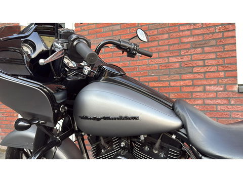 Harley Davidson 103 FLTRXS Road Glide Special Roadglide blackout