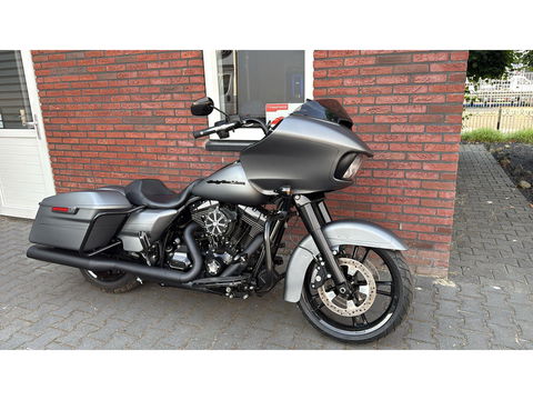 Harley Davidson 103 FLTRXS Road Glide Special Roadglide blackout