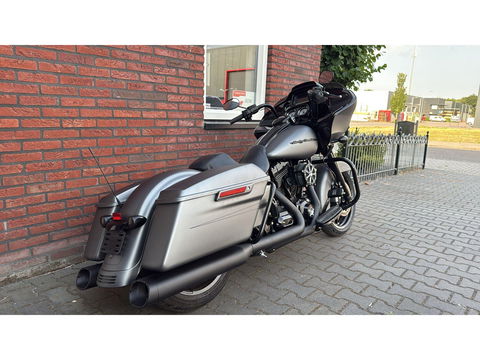 Harley Davidson 103 FLTRXS Road Glide Special Roadglide blackout