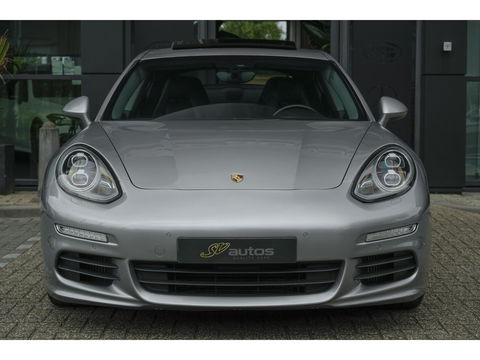 Porsche Panamera 3.0 S 421pk Facelift Schuifdak Stoelkoeling Luchtvering Bose LED lampen 20" LMV Navigatie Camera Elektrische klep
