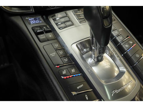 Porsche Panamera 3.0 S 421pk Facelift Schuifdak Stoelkoeling Luchtvering Bose LED lampen 20" LMV Navigatie Camera Elektrische klep