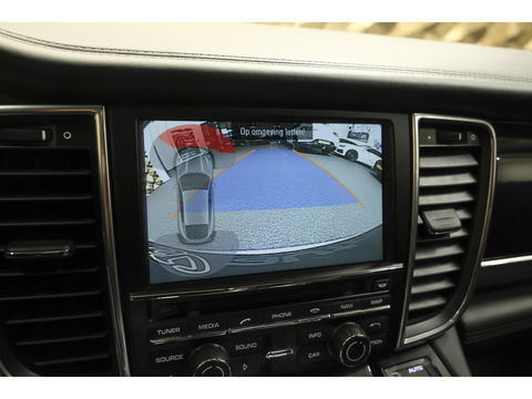 Porsche Panamera 3.0 S 421pk Facelift Schuifdak Stoelkoeling Luchtvering Bose LED lampen 20" LMV Navigatie Camera Elektrische klep