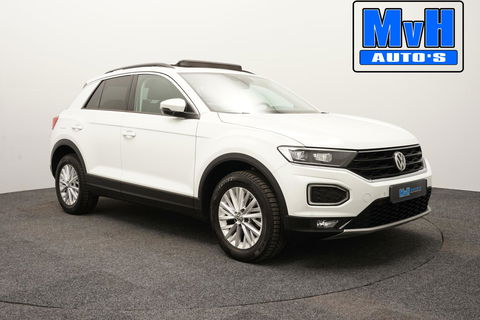 Volkswagen T-Roc 1.0 TSI Style 140PK|PANO|LED|TREKH|STOELVERW.