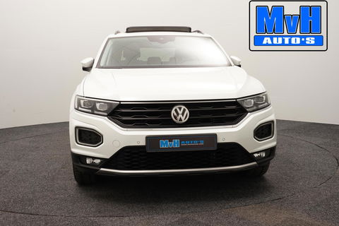 Volkswagen T-Roc 1.0 TSI Style 140PK|PANO|LED|TREKH|STOELVERW.
