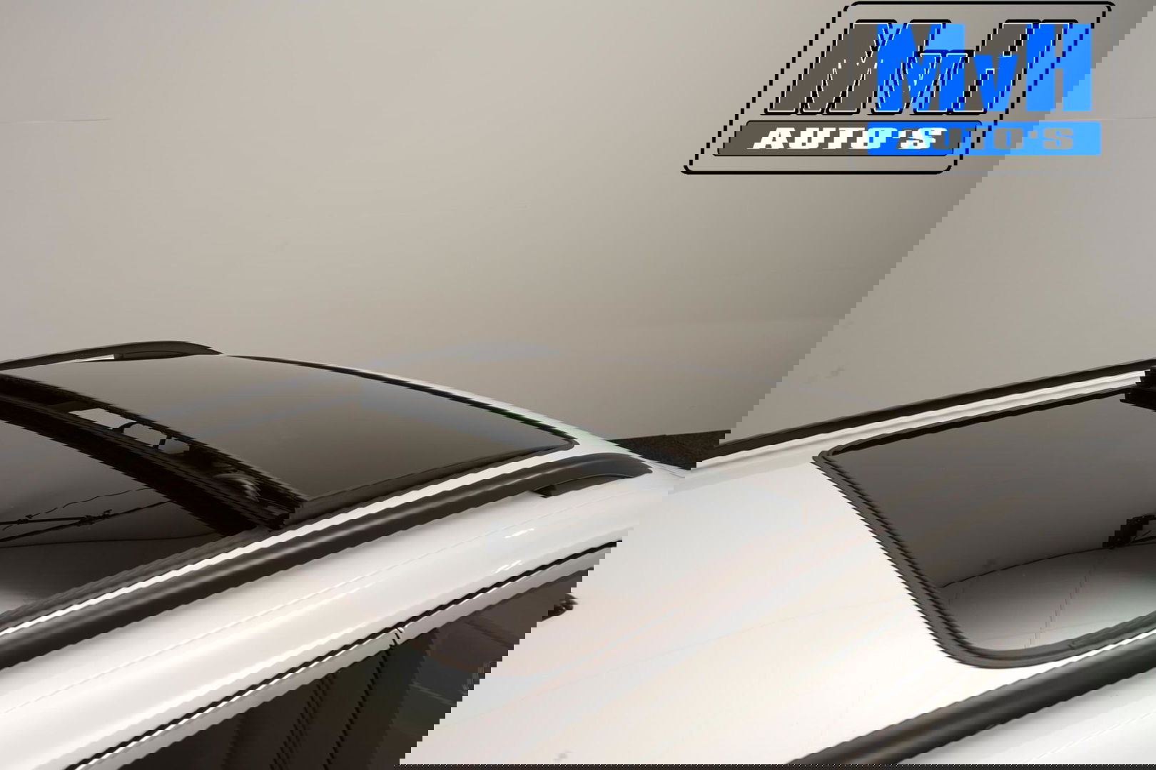 Volkswagen T-Roc 1.0 TSI Style 140PK|PANO|LED|TREKH|STOELVERW.