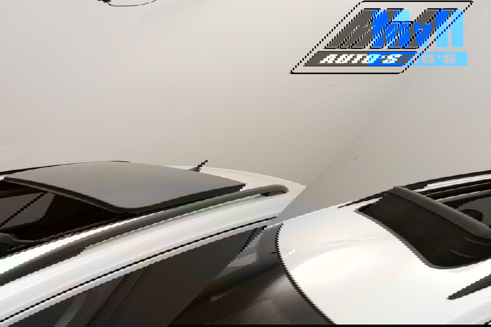 Volkswagen T-Roc 1.0 TSI Style 140PK|PANO|LED|TREKH|STOELVERW.