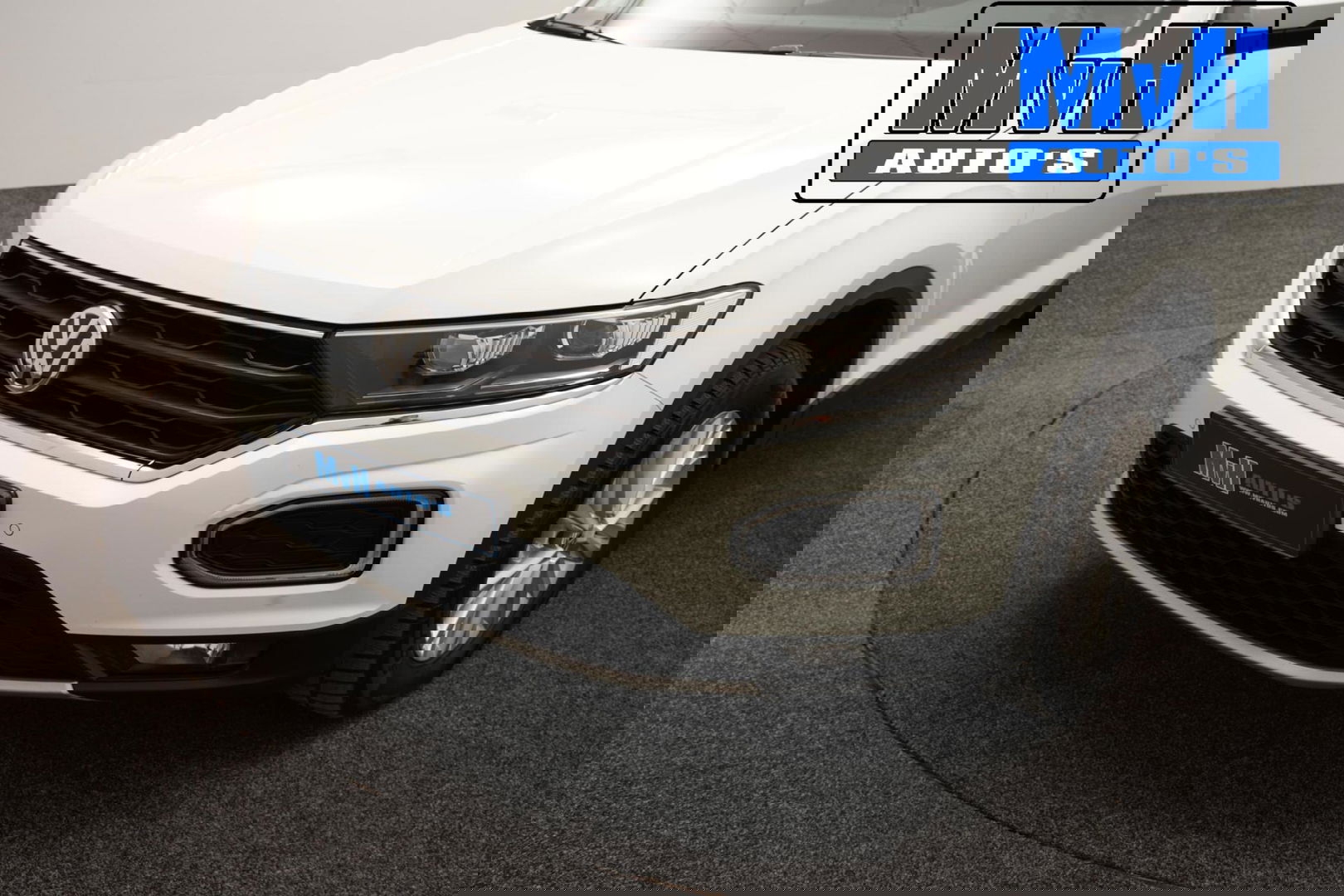 Volkswagen T-Roc 1.0 TSI Style 140PK|PANO|LED|TREKH|STOELVERW.