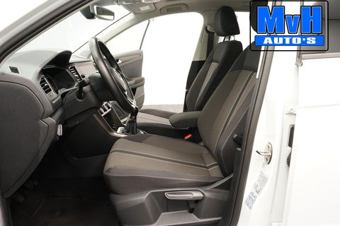 Volkswagen T-Roc 1.0 TSI Style 140PK|PANO|LED|TREKH|STOELVERW.