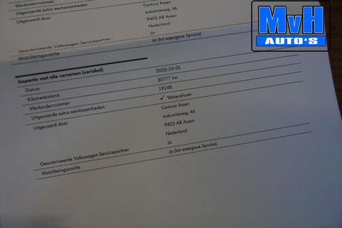 Volkswagen T-Roc 1.0 TSI Style 140PK|PANO|LED|TREKH|STOELVERW.