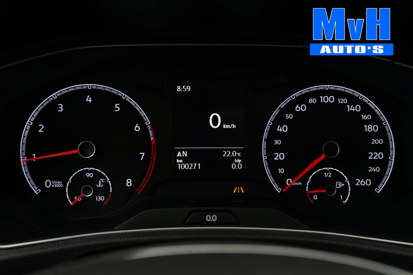 Volkswagen T-Roc 1.0 TSI Style 140PK|PANO|LED|TREKH|STOELVERW.