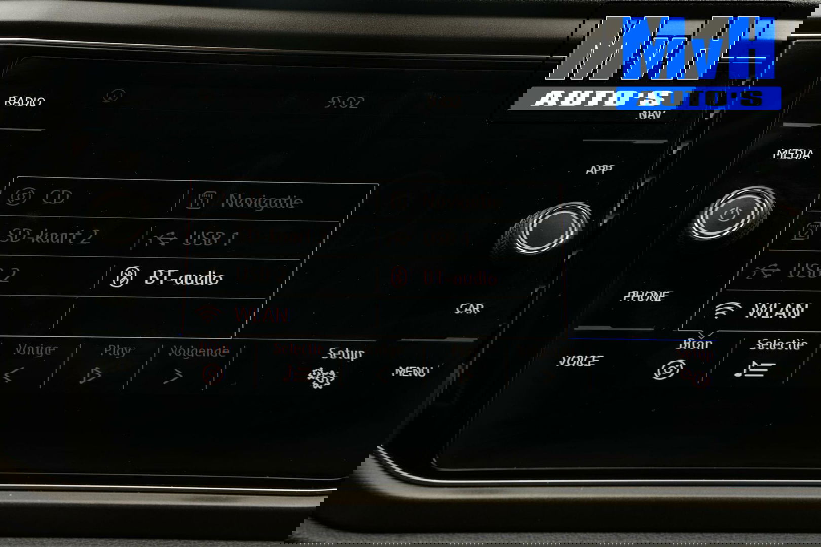 Volkswagen T-Roc 1.0 TSI Style 140PK|PANO|LED|TREKH|STOELVERW.