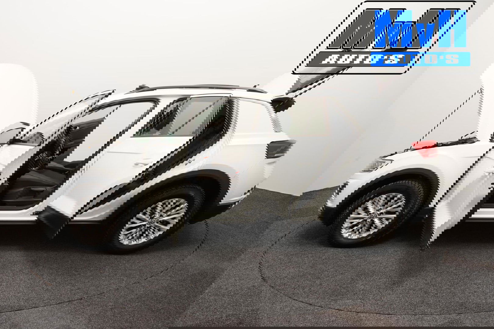Volkswagen T-Roc 1.0 TSI Style 140PK|PANO|LED|TREKH|STOELVERW.