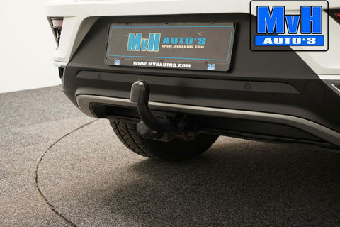 Volkswagen T-Roc 1.0 TSI Style 140PK|PANO|LED|TREKH|STOELVERW.