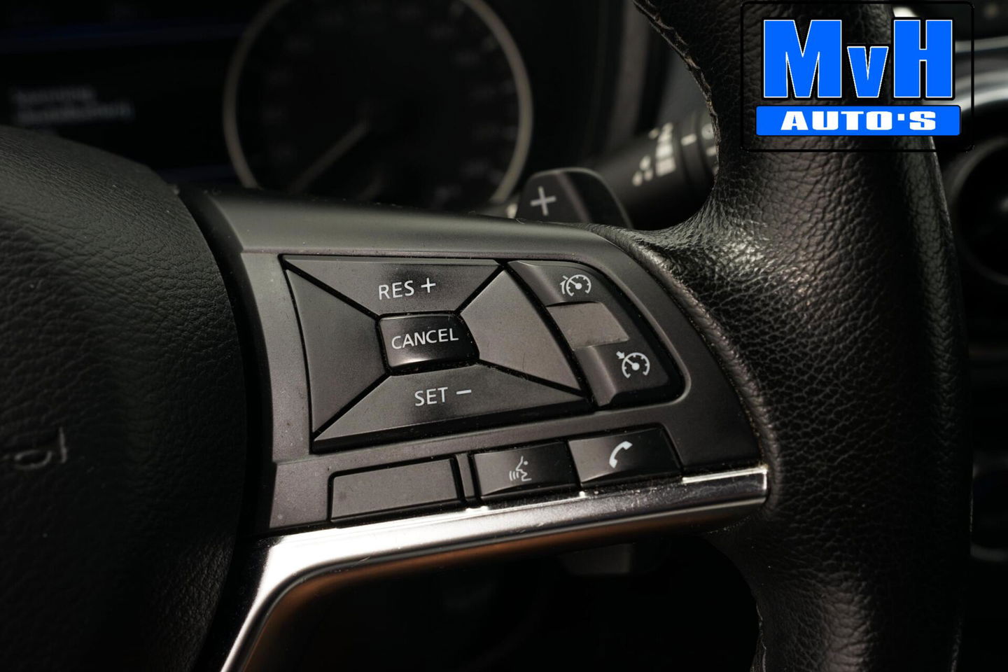Nissan Juke 1.0 DIG-T N-Connecta|CAMERA|SPORTSTOEL|STOELVERW.