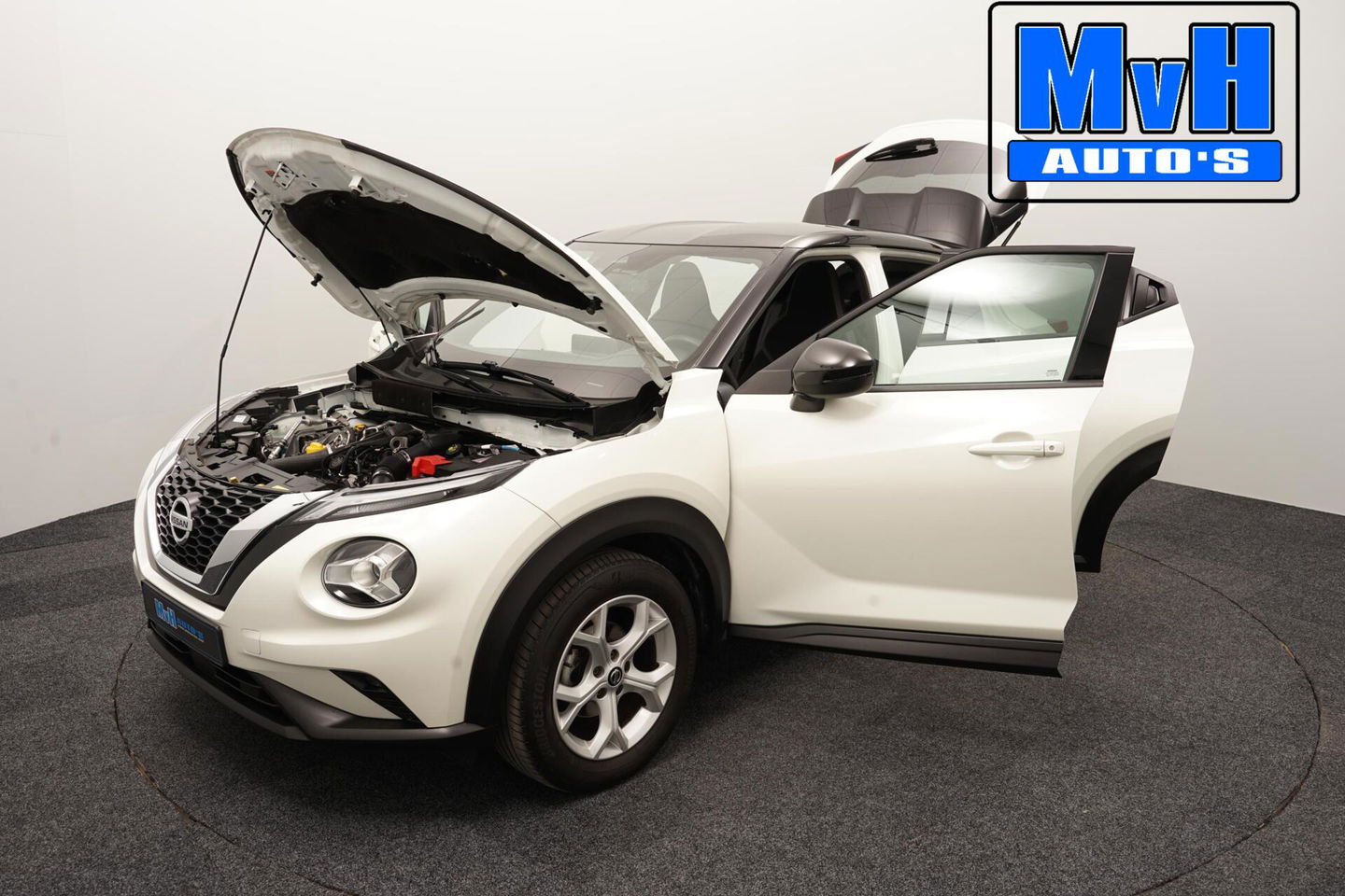 Nissan Juke 1.0 DIG-T N-Connecta|CAMERA|SPORTSTOEL|STOELVERW.