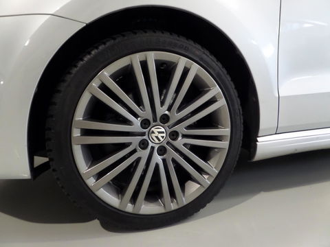 Volkswagen Polo 1.4 TSI BlueGT Xenon-LED Navigatie Bluetooth Parkeersensoren, van 2e eigenaar in uniek mooie staat !
