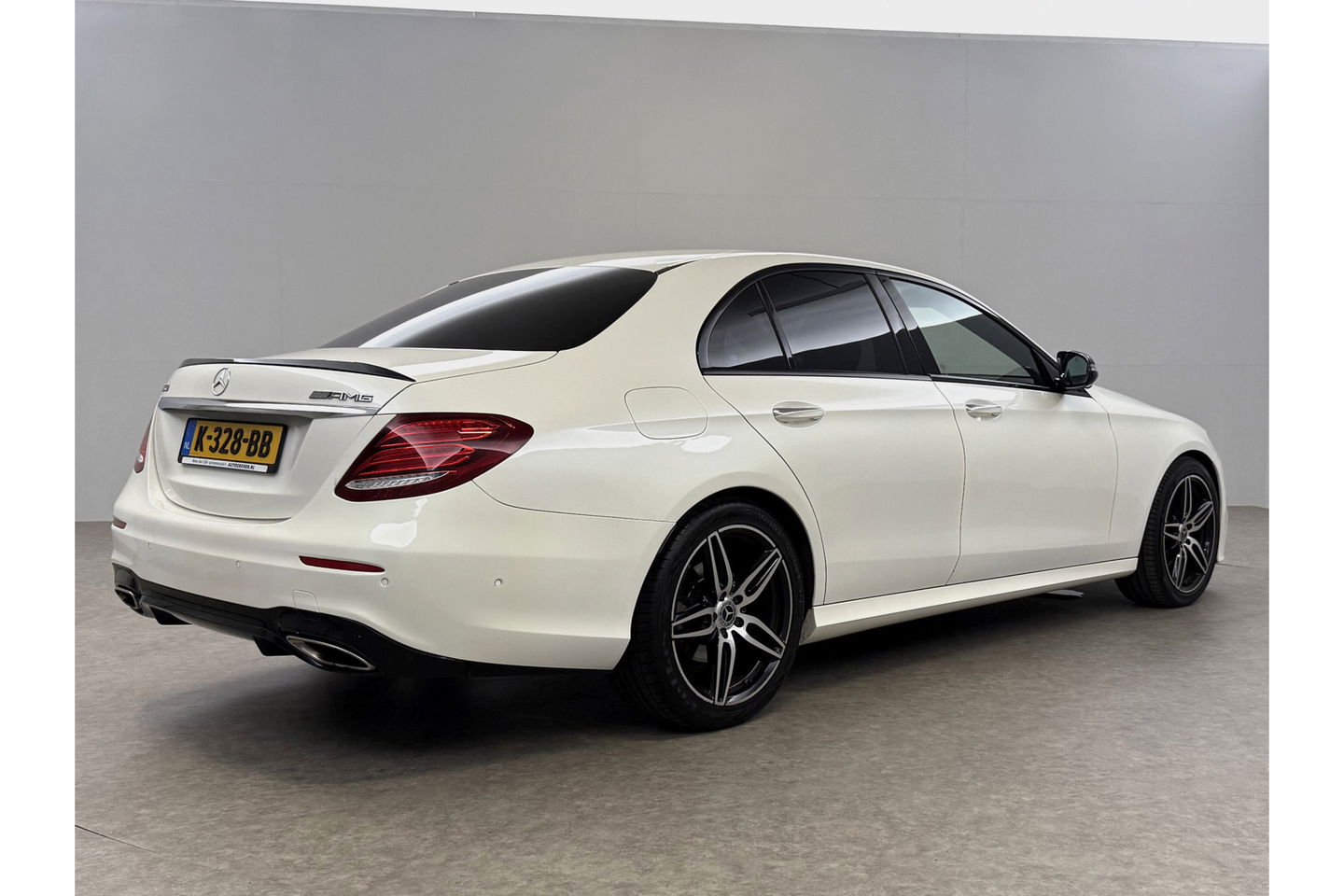 Mercedes-Benz E-Klasse 300 AMG 245PK Burmester Sfeer LED 360Camera Carplay Memory Virtual Clima Cruise Navi PDC 19"LMV