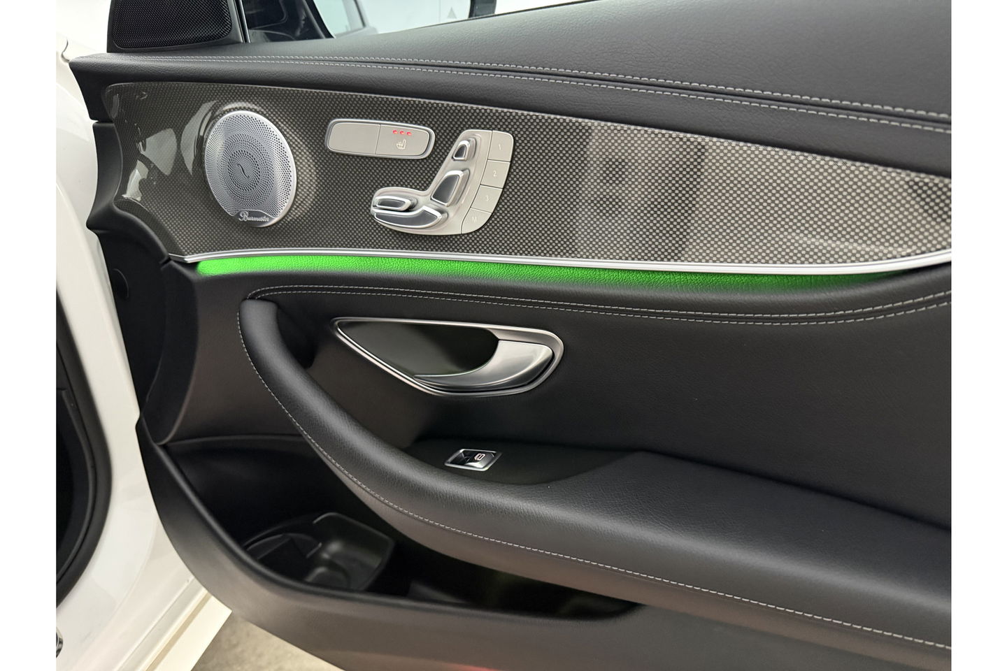 Mercedes-Benz E-Klasse 300 AMG 245PK Burmester Sfeer LED 360Camera Carplay Memory Virtual Clima Cruise Navi PDC 19"LMV