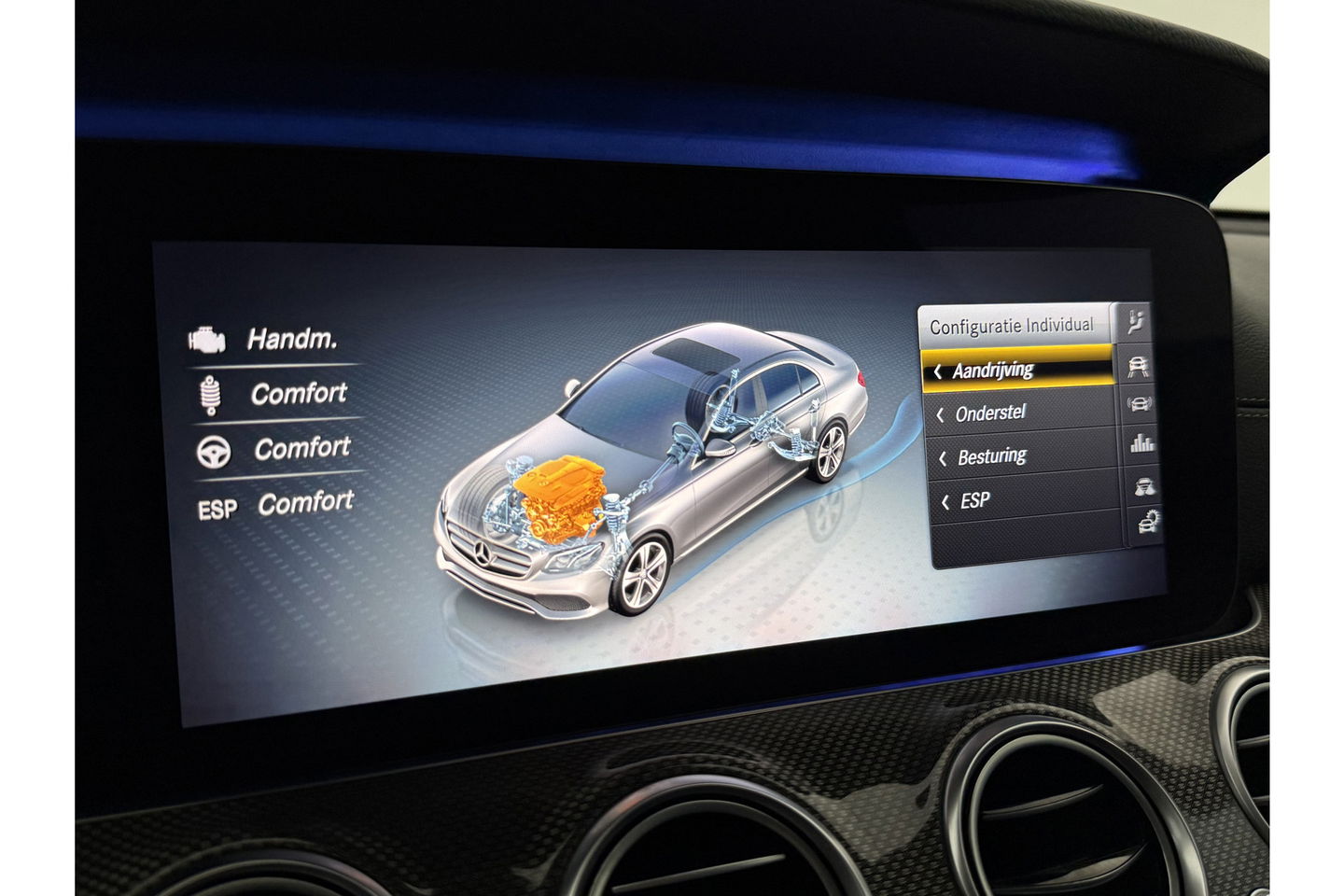 Mercedes-Benz E-Klasse 300 AMG 245PK Burmester Sfeer LED 360Camera Carplay Memory Virtual Clima Cruise Navi PDC 19"LMV