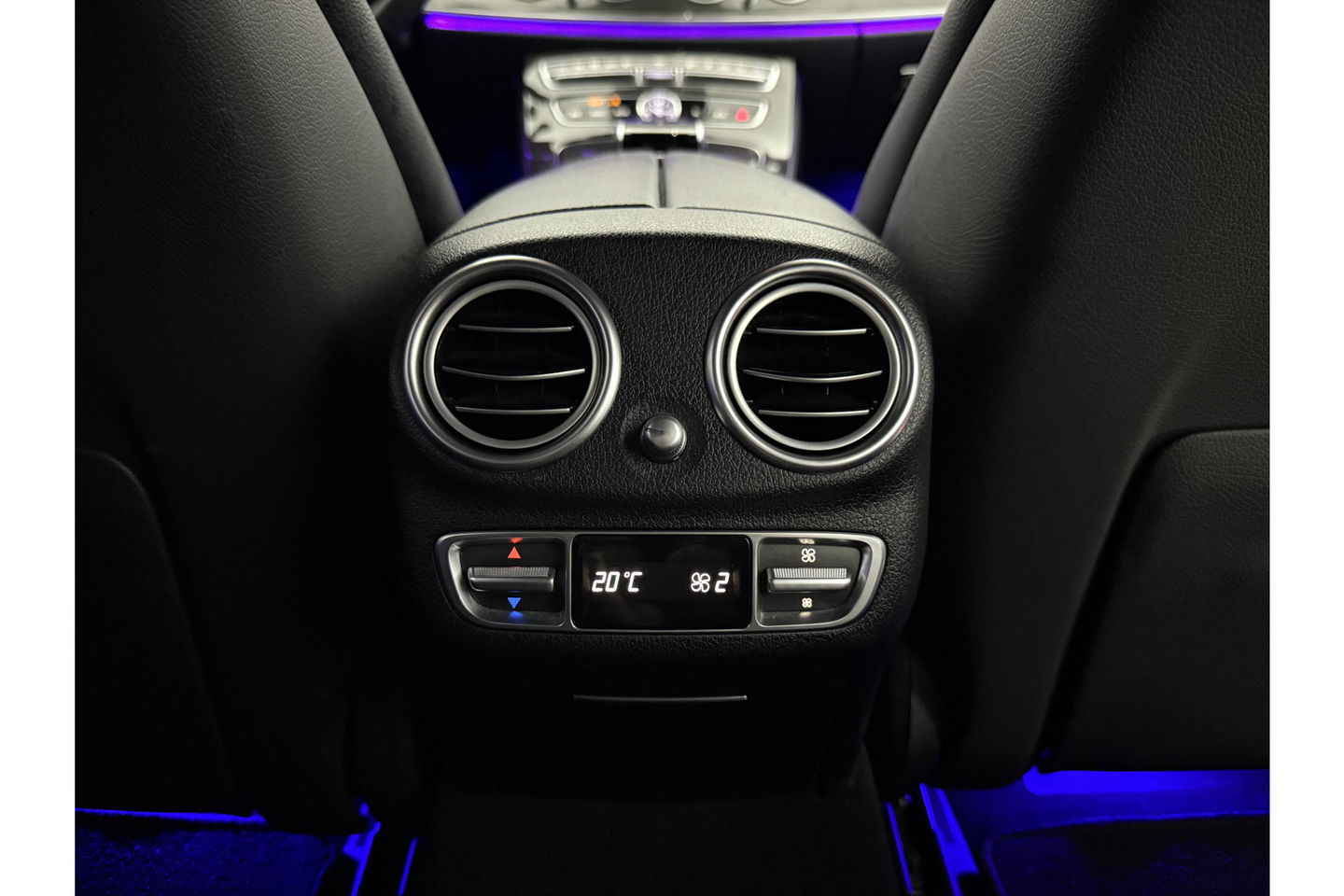 Mercedes-Benz E-Klasse 300 AMG 245PK Burmester Sfeer LED 360Camera Carplay Memory Virtual Clima Cruise Navi PDC 19"LMV