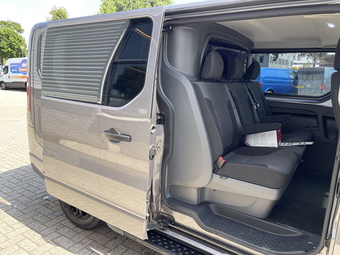 Fiat Talento 2.0 MultiJet 145pk L2H1 Business Pro DC 5 persoons / vaste prijs rijklaar € 20.950 ex btw / lease vanaf € 342 / airco / cruise / camera / trekhaak / grijs metallic / euro 6 / bpm vrij
