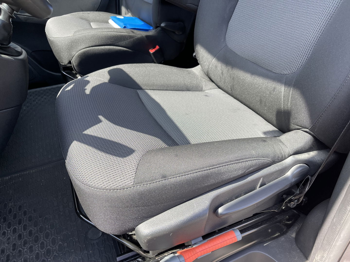 Fiat Talento 2.0 MultiJet 145pk L2H1 Business Pro DC 5 persoons / vaste prijs rijklaar € 20.950 ex btw / lease vanaf € 342 / airco / cruise / camera / trekhaak / grijs metallic / euro 6 / bpm vrij