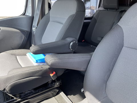 Fiat Talento 2.0 MultiJet 145pk L2H1 Business Pro DC 5 persoons / vaste prijs rijklaar € 20.950 ex btw / lease vanaf € 342 / airco / cruise / camera / trekhaak / grijs metallic / euro 6 / bpm vrij