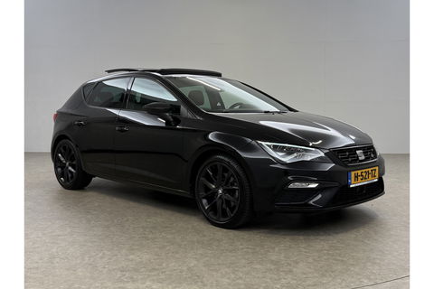 SEAT Leon 1.5 TSI FR 150PK Ultimate Edition Black Pano Beats-audio Sfeer LED Trekhaak Camera Carplay Clima Virtual Navi PDC 18"LMV