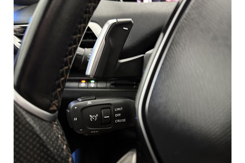 Peugeot 5008 1.2 PureTech 7P Pano Sfeer LED Virtual Carplay 360Camera Clima Cruise Navi PDC 18''LMV