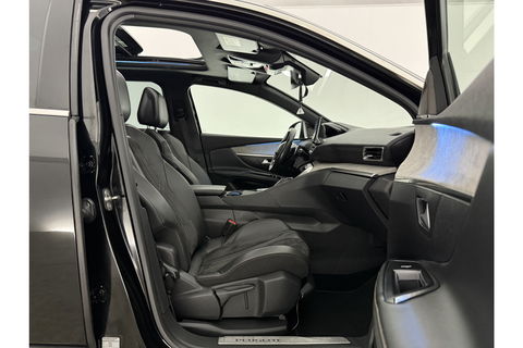 Peugeot 5008 1.2 PureTech 7P Pano Sfeer LED Virtual Carplay 360Camera Clima Cruise Navi PDC 18''LMV