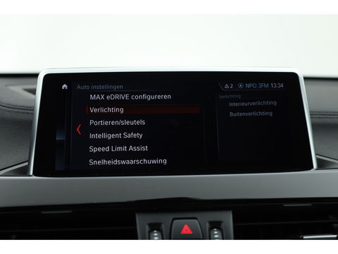 BMW X1 xDrive25e Sport line | Navi | Harman Kardon | Camera | Stoelverw. | 19'' | Elek. Achterklep