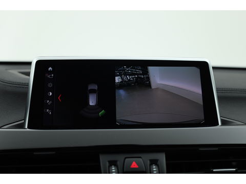 BMW X1 xDrive25e Sport line | Navi | Harman Kardon | Camera | Stoelverw. | 19'' | Elek. Achterklep