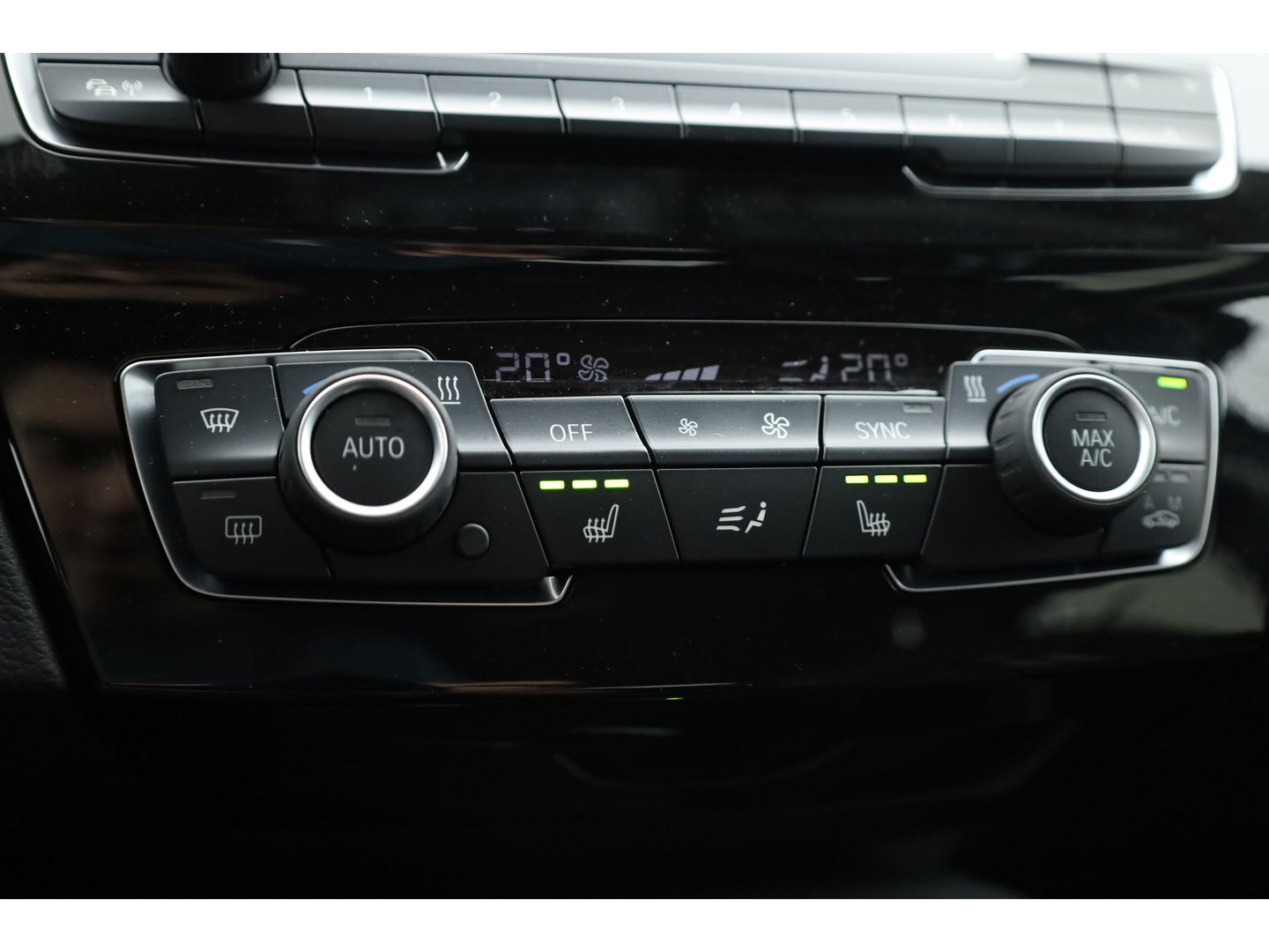 BMW X1 xDrive25e Sport line | Navi | Harman Kardon | Camera | Stoelverw. | 19'' | Elek. Achterklep