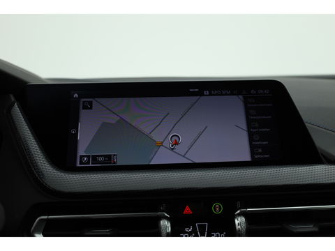 BMW 2 Serie Gran Coupé 218i M Sport | HUD | 18'' | Stoelverw. | Apple CarPlay | Navi