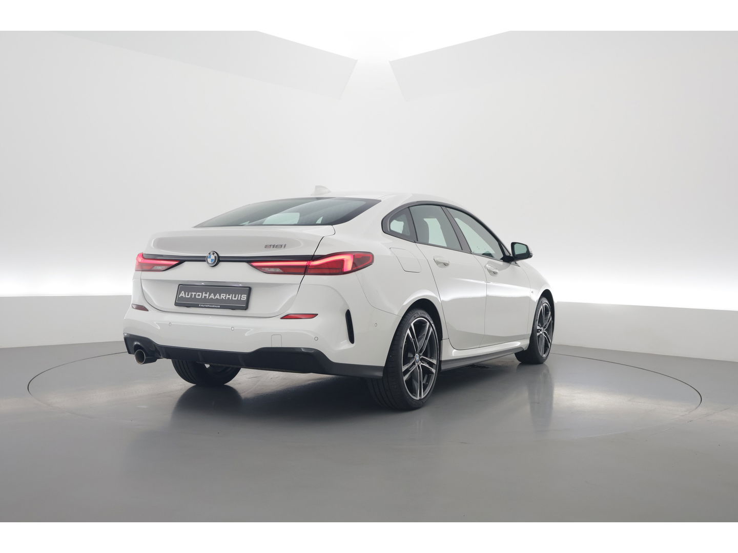 BMW 2 Serie Gran Coupé 218i M Sport | HUD | 18'' | Stoelverw. | Apple CarPlay | Navi
