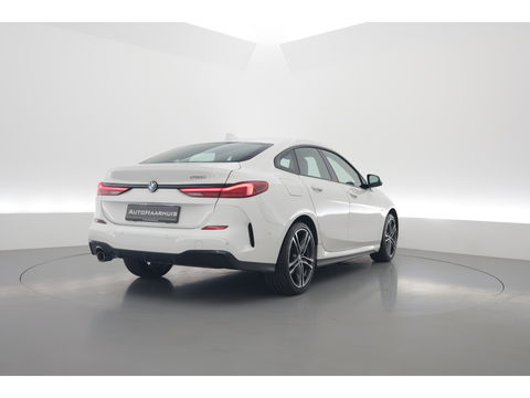 BMW 2 Serie Gran Coupé 218i M Sport | HUD | 18'' | Stoelverw. | Apple CarPlay | Navi