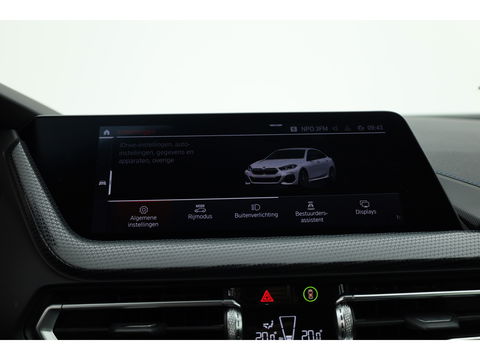 BMW 2 Serie Gran Coupé 218i M Sport | HUD | 18'' | Stoelverw. | Apple CarPlay | Navi