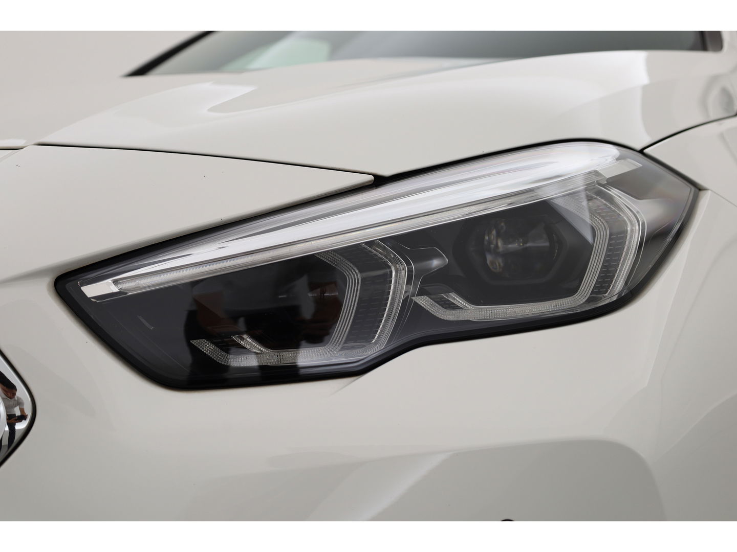 BMW 2 Serie Gran Coupé 218i M Sport | HUD | 18'' | Stoelverw. | Apple CarPlay | Navi