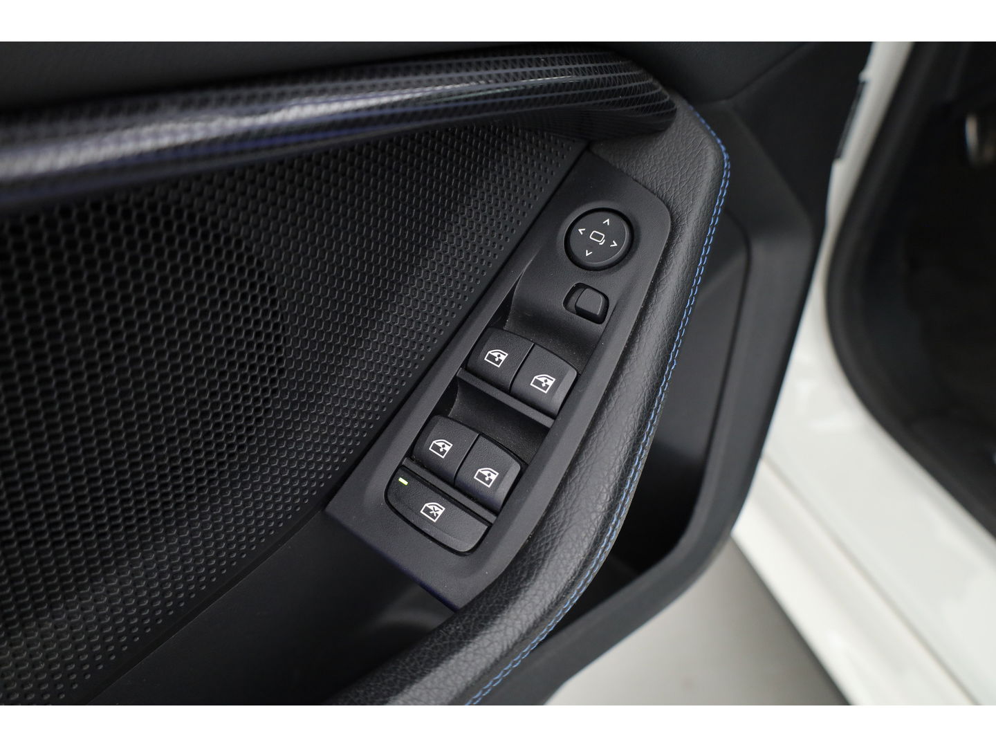 BMW 2 Serie Gran Coupé 218i M Sport | HUD | 18'' | Stoelverw. | Apple CarPlay | Navi
