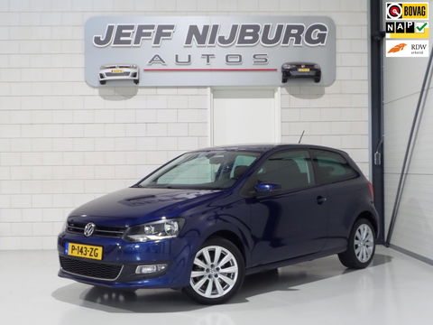 Volkswagen Polo 1.2 TSI DSG Highline Automaat! Stoelverwarming Bluetooth Cruise-control, van 2e eigenaar in uniek mooie staat !