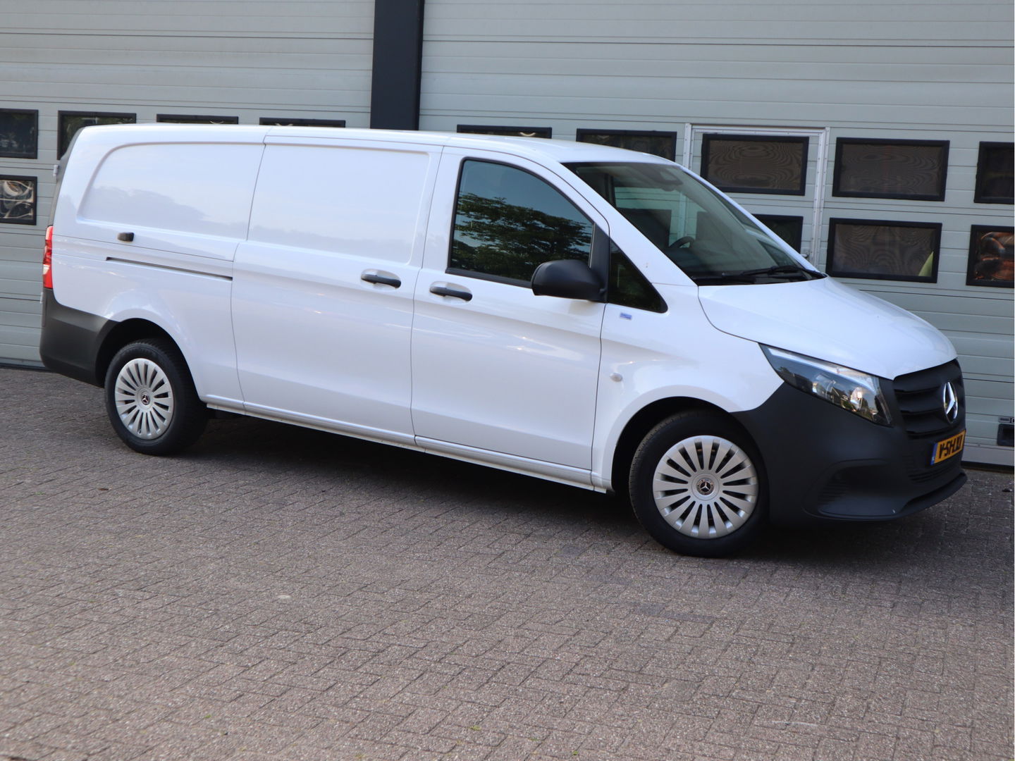 Mercedes-Benz Vito 116 CDI Pro - Automaat L3 Extra lang - New Model - MBUX - Camera - A.Deuren