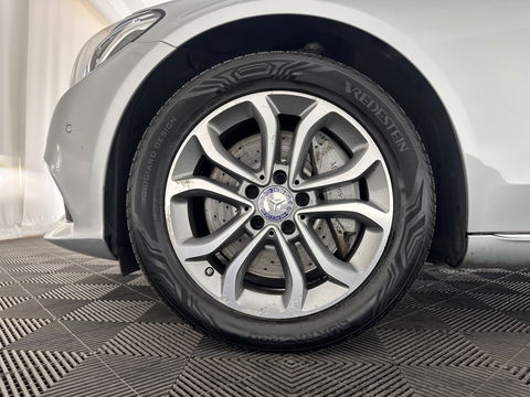 Mercedes-Benz C-Klasse Estate 350 e Lease Edition Aut. *FULL-LEATHER | FULL-LED | BURMESTER-SOUND | AIRMATIC | NAVI-FULLMAP | CAMERA | HEATED-SEATS | 17''ALU | ECC | PDC | CRUISE*