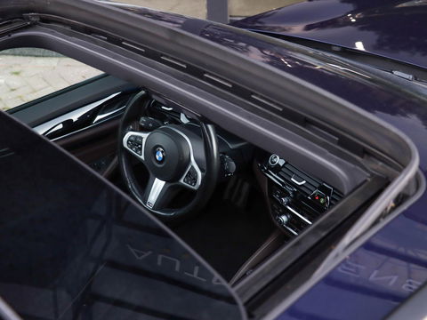 BMW 5 Serie Touring 530e High Executive M Sport | Panodak | Harman Kardon | Adapt. Cruise | Trekhaak