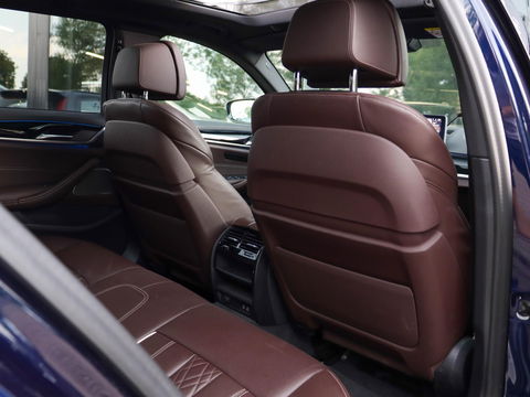 BMW 5 Serie Touring 530e High Executive M Sport | Panodak | Harman Kardon | Adapt. Cruise | Trekhaak