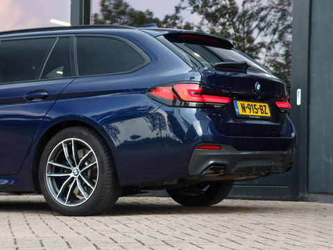BMW 5 Serie Touring 530e High Executive M Sport | Panodak | Harman Kardon | Adapt. Cruise | Trekhaak