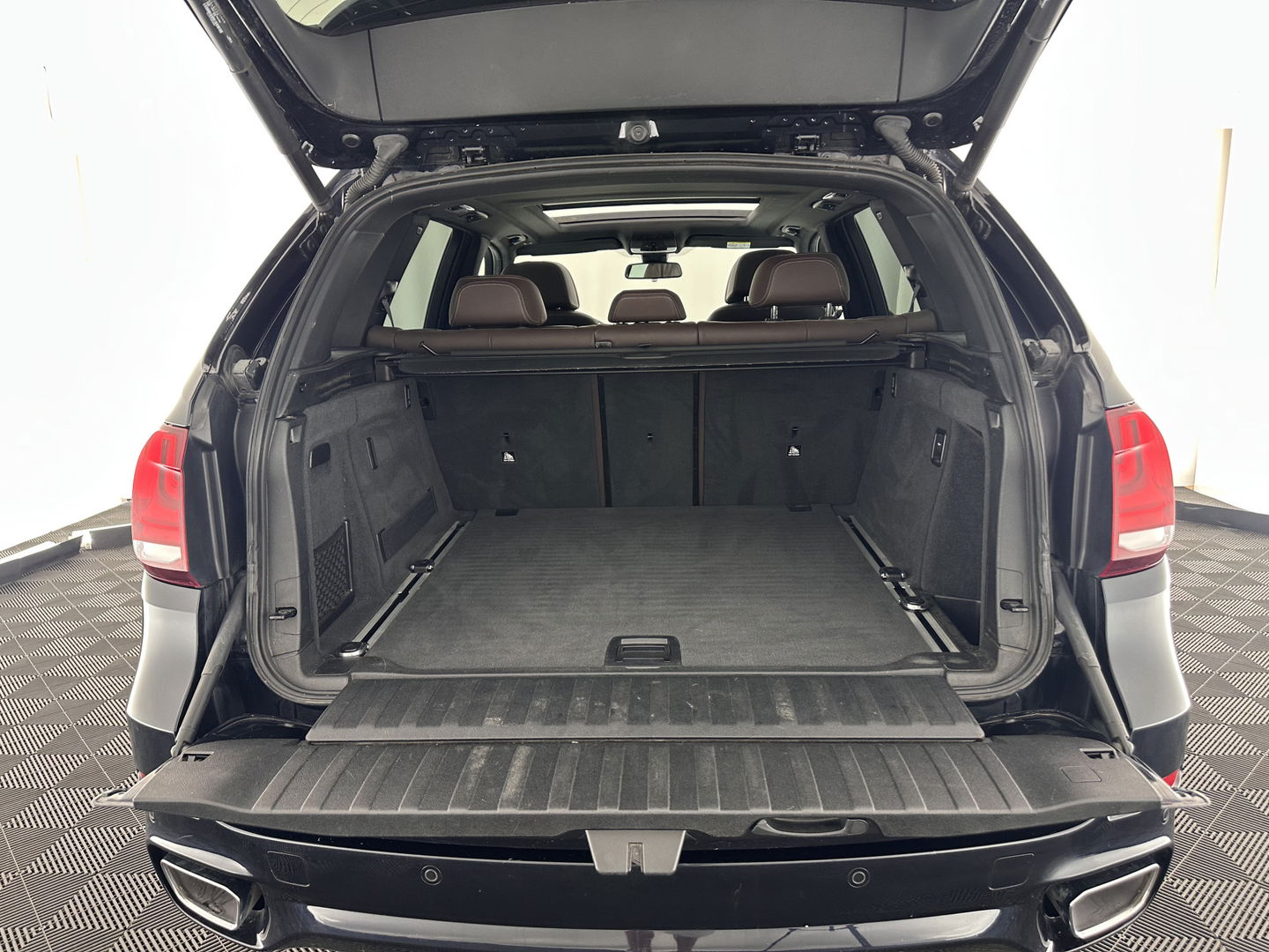 BMW X5 xDrive30d High Executive Aut. *PANO | HEAD-UP | FULL-LEATHER | FULL-LED | ADAPTOVE-CRUISE | BLIND-SPOT | MEMORY-PACK | HARMAN/KARDON | KEYLESS | CAMERA | COMFORT-SEATS | 20''ALU | TOWBAR*